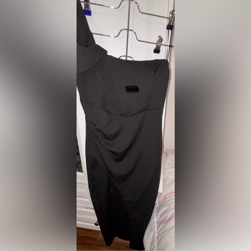 Fashion Nova Strapless Black Dress